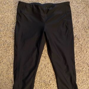 Xersion Cropped Leggings